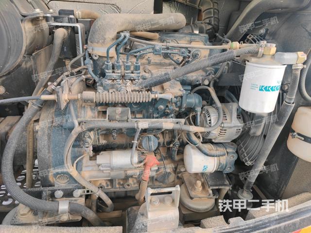 發(fā)動(dòng)機(jī)室(上車(chē)部件) 發(fā)動(dòng)機(jī)室(上車(chē)部件)