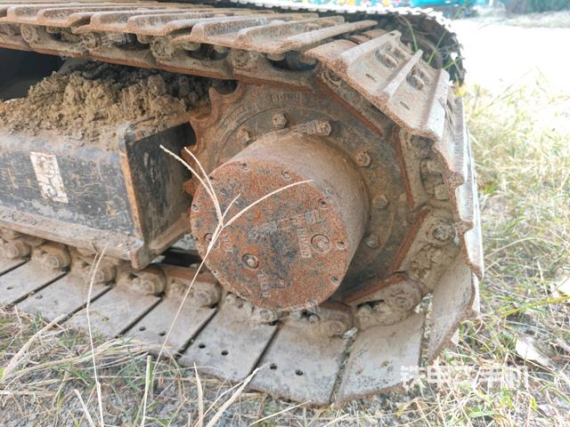 右驅(qū)動(dòng)輪(行走機(jī)構(gòu)) 右驅(qū)動(dòng)輪(行走機(jī)構(gòu))