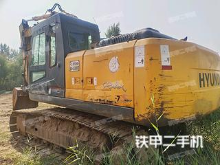 現(xiàn)代R215-7挖掘機實拍圖片