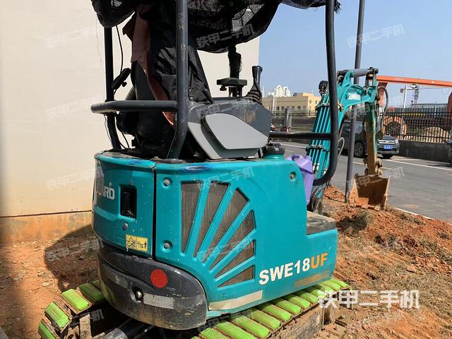 整機(jī)右后45°（整機(jī)外觀）