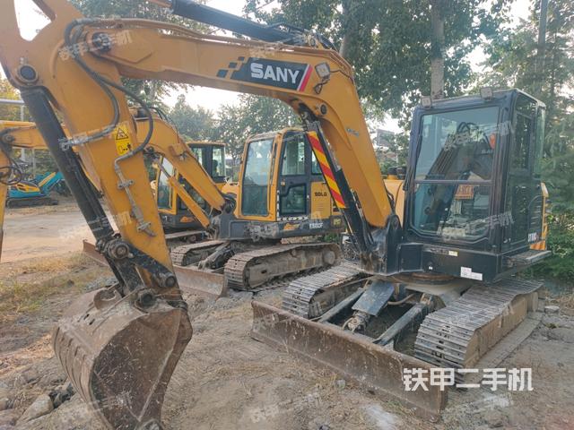 右前45(整機(jī)外觀) 右前45(整機(jī)外觀)