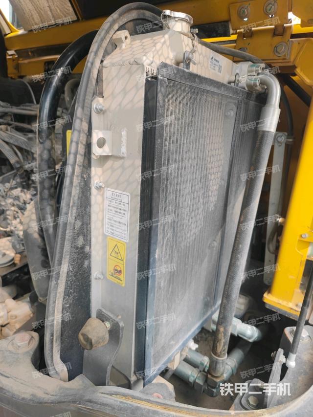 散熱器室(大件艙室) 散熱器室(大件艙室)