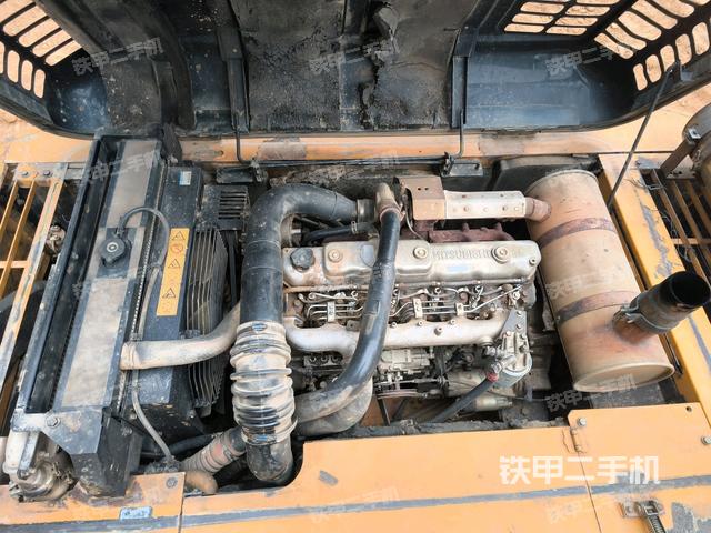 回轉(zhuǎn)馬達(dá)（上車部件）