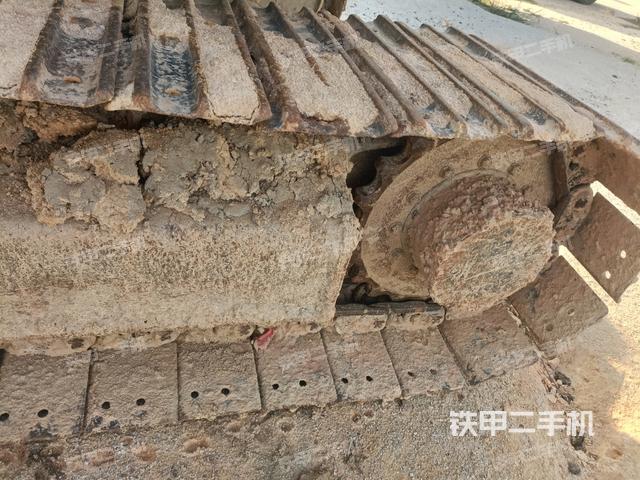 左驱动轮（行走机构）