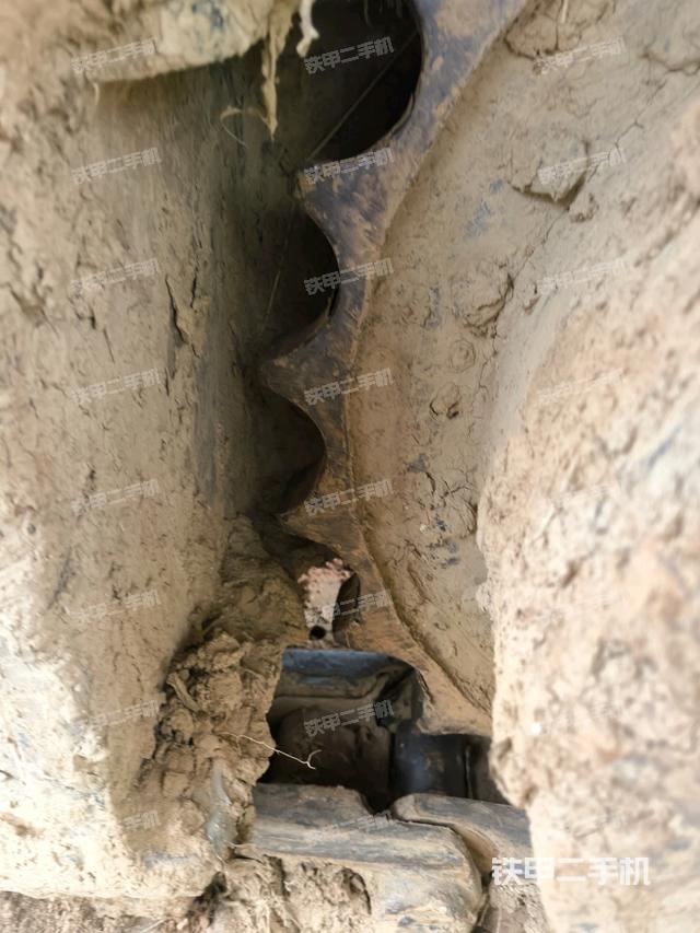 左托鏈輪和鏈筋（行走機(jī)構(gòu)）