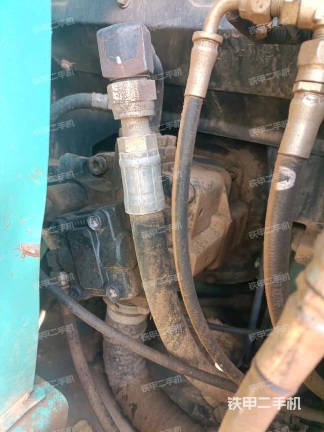 液压泵室（大件舱室）