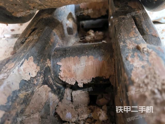 右側(cè)行走馬達(dá)蓋板（行走機(jī)構(gòu)）