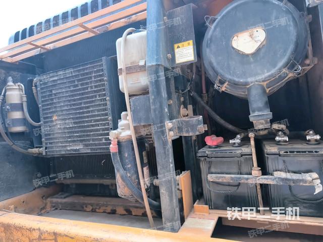 散熱器正面（大件艙室）