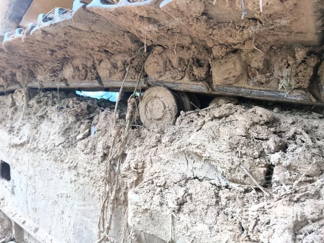 左導(dǎo)向輪（行走機(jī)構(gòu)）