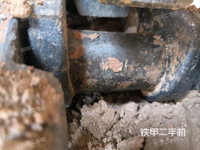 左導(dǎo)向輪（行走機(jī)構(gòu)）