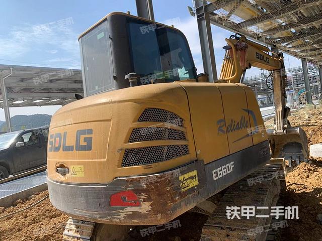 整機(jī)右后45°（整機(jī)外觀）