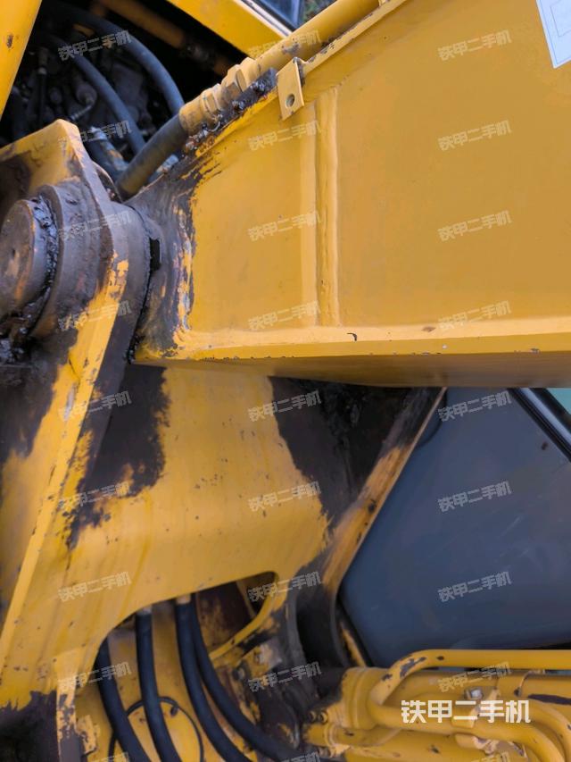 大臂油缸整體?豎拍（工作和回轉(zhuǎn)裝置）