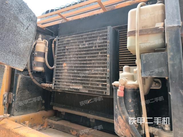 液壓泵室（大件艙室）