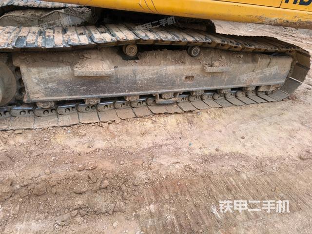 右導(dǎo)向輪（行走機(jī)構(gòu)）