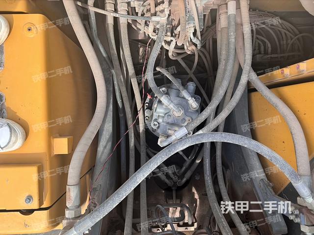 回轉(zhuǎn)馬達(dá)（上車(chē)部件）