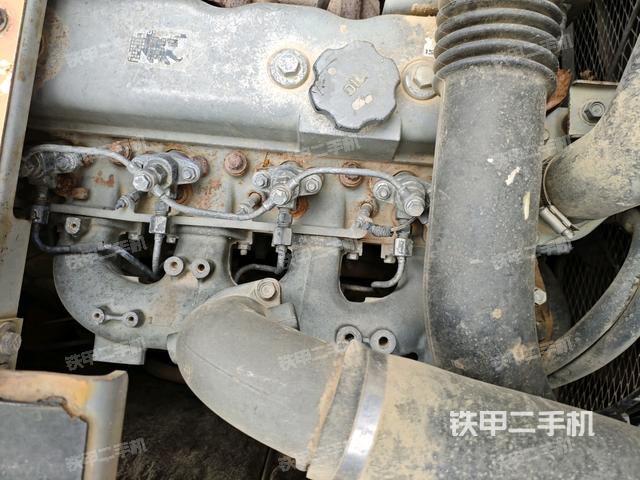 駕駛室頂部俯視（上車部件）