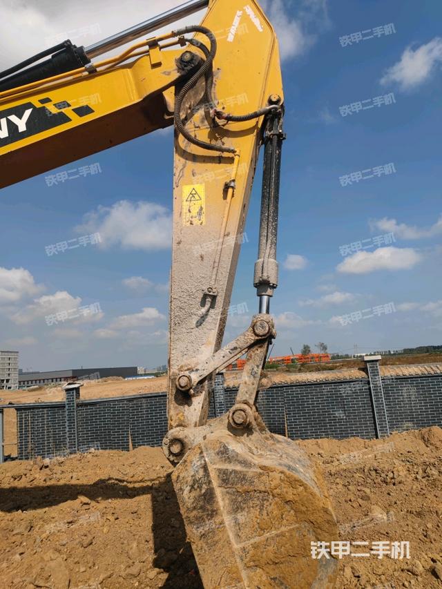 小臂整體左后（工作和回轉(zhuǎn)裝置）