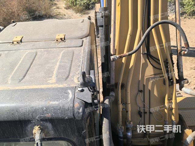 駕駛室頂部（整機(jī)外觀）