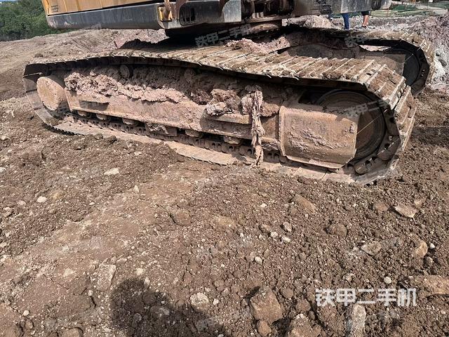 右導(dǎo)向輪（行走機(jī)構(gòu)）