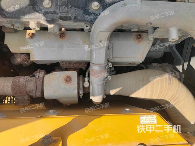 氣門室蓋螺絲特寫（上車部件）