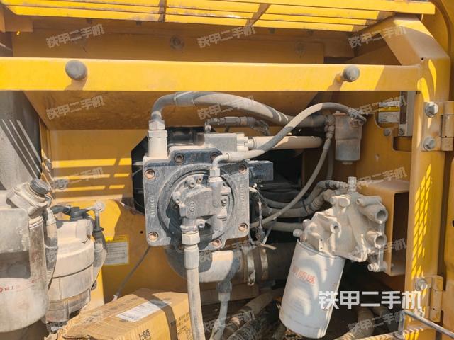 液壓泵斜45?左（大件艙室）