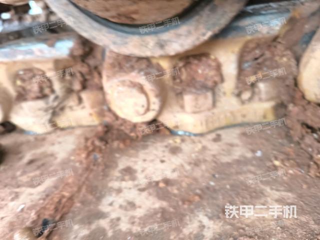 右側(cè)行走馬達(dá)蓋板（行走機(jī)構(gòu)）