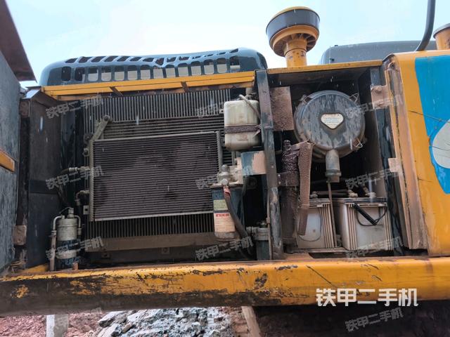 散熱器正面（大件艙室）