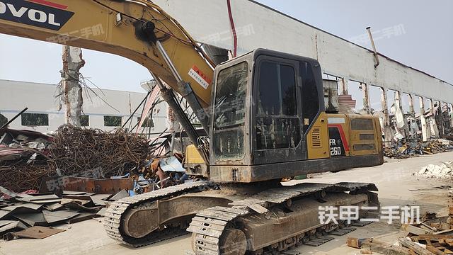 雷沃重工FR210E2-H挖掘机