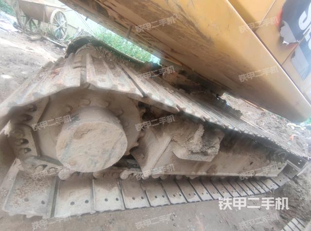 單側履帶整體（整機外觀）