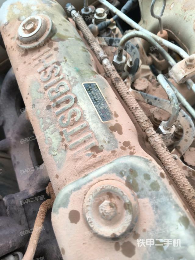 發(fā)動(dòng)機(jī)室（上車部件）