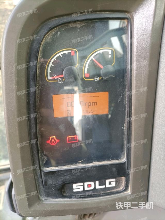 顯示屏?（駕駛室部分）