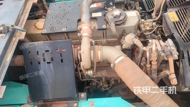 發(fā)動(dòng)機(jī)整體俯視（整機(jī)外觀）