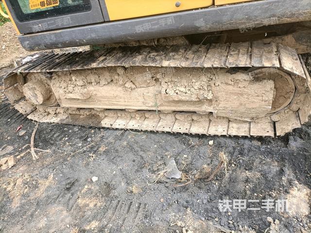 左側(cè)履帶整體?（行走機(jī)構(gòu)）