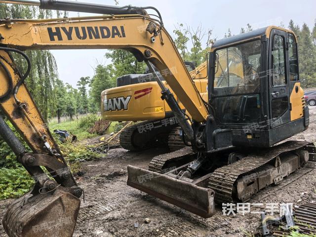 現(xiàn)代HX55挖掘機(jī)