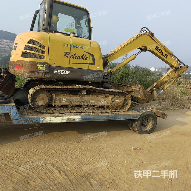 整机右后45°(整机外观) 整机右后45°(整机外观)