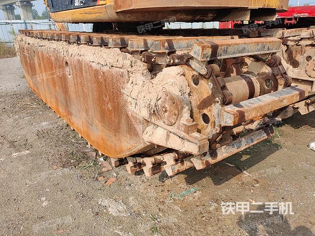 单侧履带整体（整机外观）