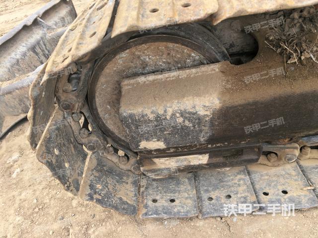 左導(dǎo)向輪（行走機(jī)構(gòu)）