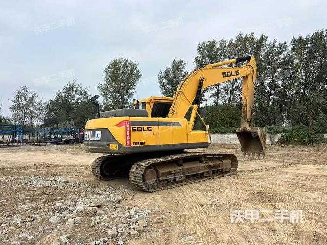 整機(jī)右后45°（整機(jī)外觀）