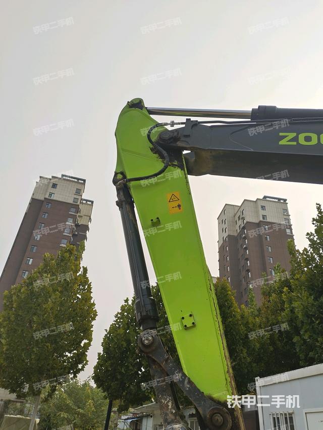 小臂整體左后（工作和回轉(zhuǎn)裝置）