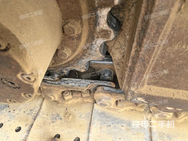 右側(cè)行走馬達(dá)蓋板（行走機(jī)構(gòu)）