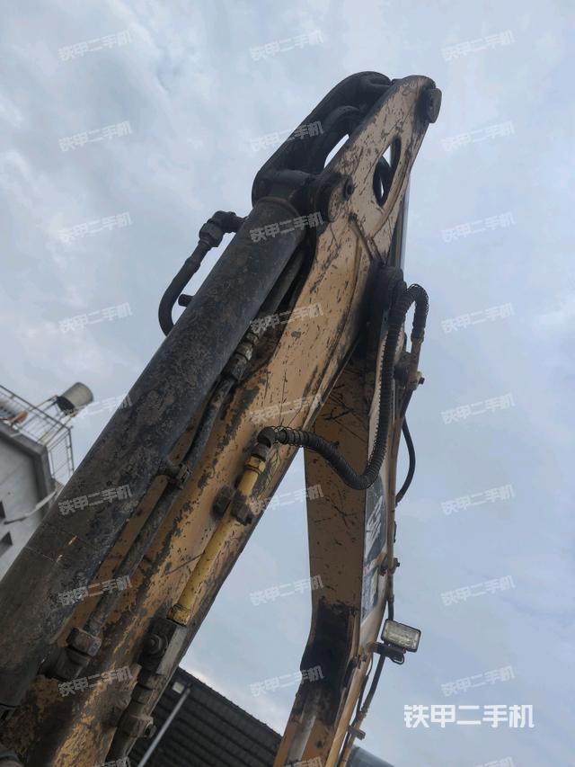 小臂整體右前（工作和回轉(zhuǎn)裝置）