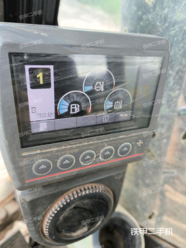 显示屏 （驾驶室部分）