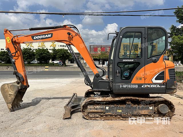 斗山DX60E-9CN挖掘机