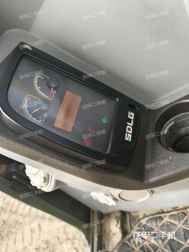 显示屏 （驾驶室部分）