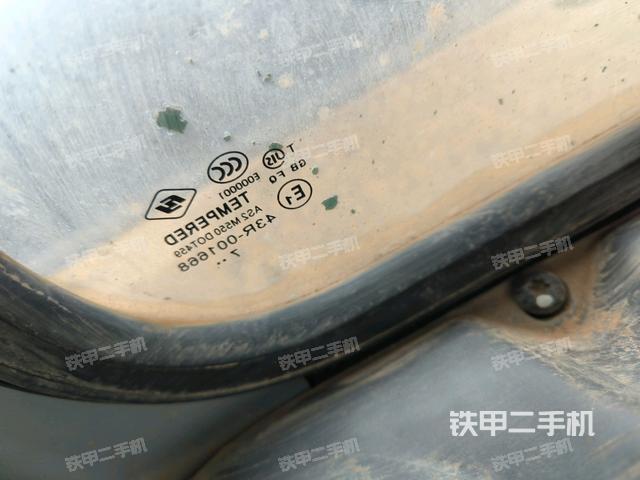 座椅后部（驾驶室部分）