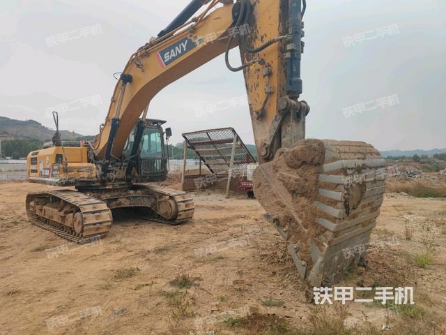 三一重工SY375H挖掘機