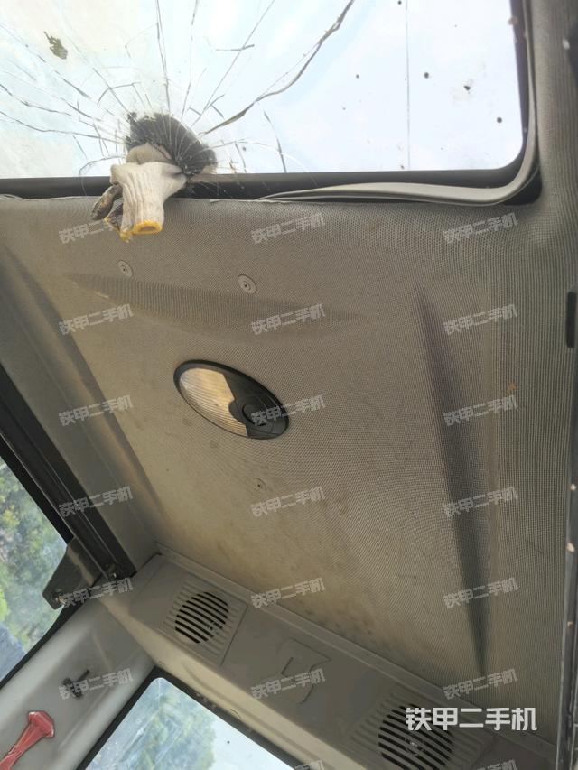 頂棚整體（駕駛室部分）