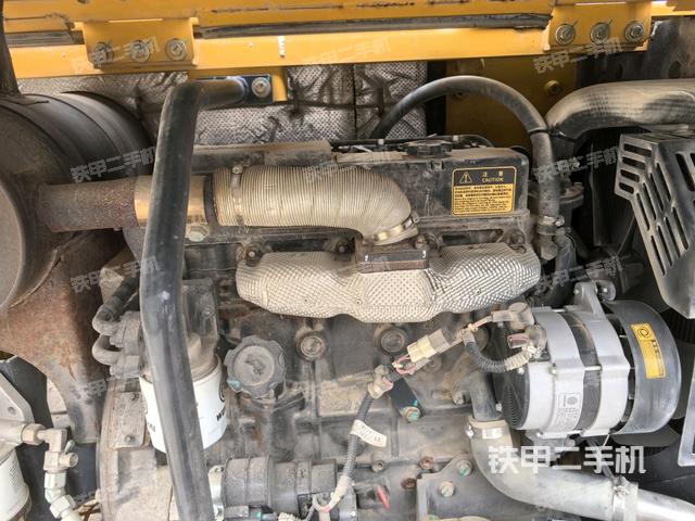 發(fā)動機(jī)室（上車部件）