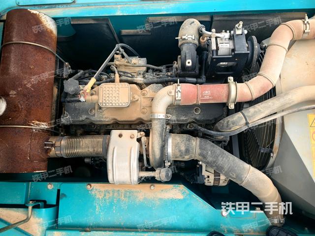 發(fā)動機(jī)整體俯視（整機(jī)外觀）