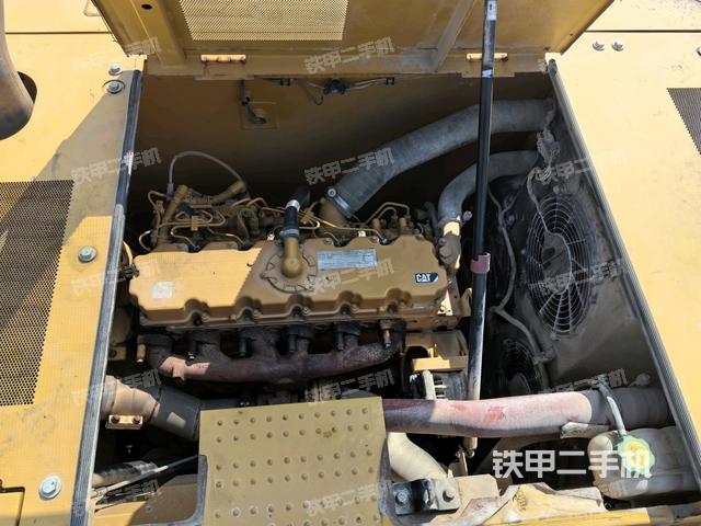 發(fā)動機室（上車部件）